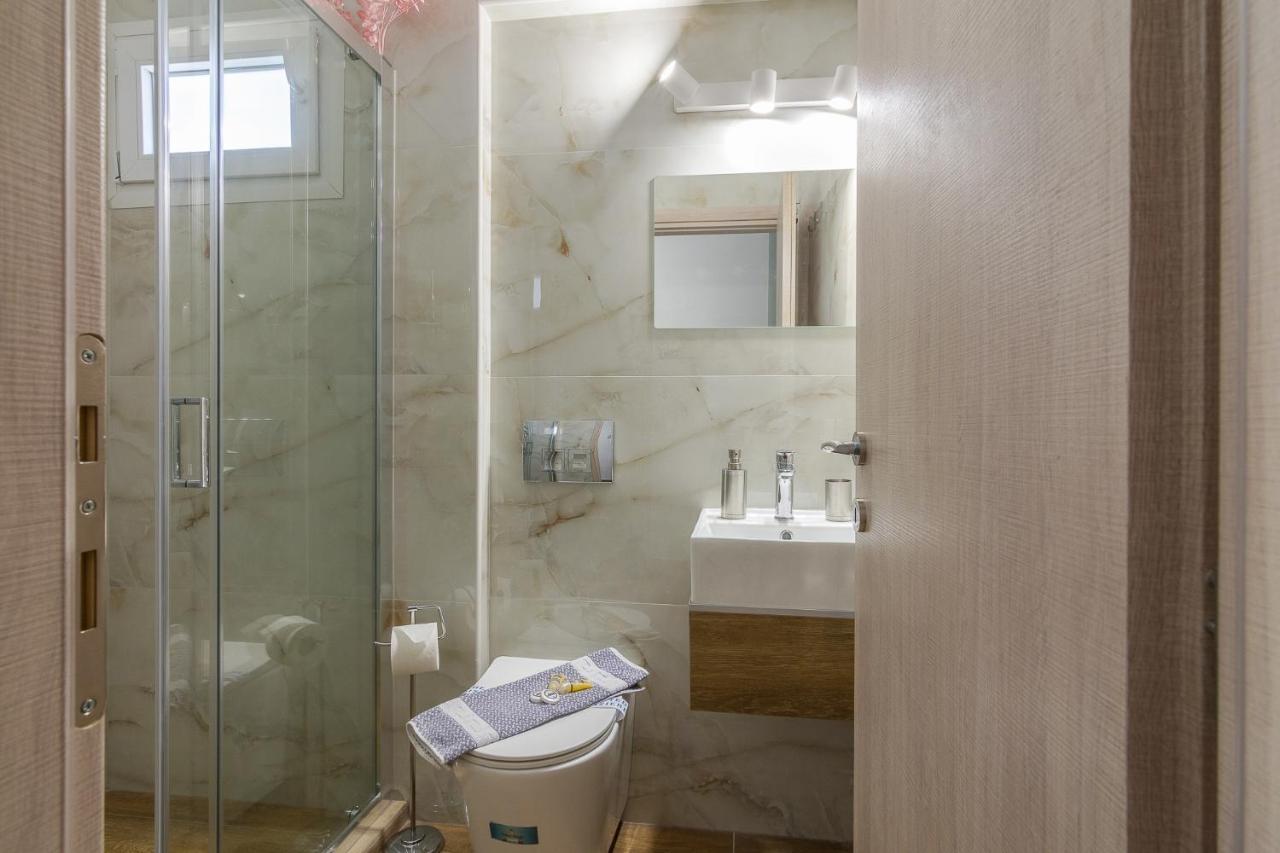 Aphrodite Apartment เอเธนส์ ภายนอก รูปภาพ