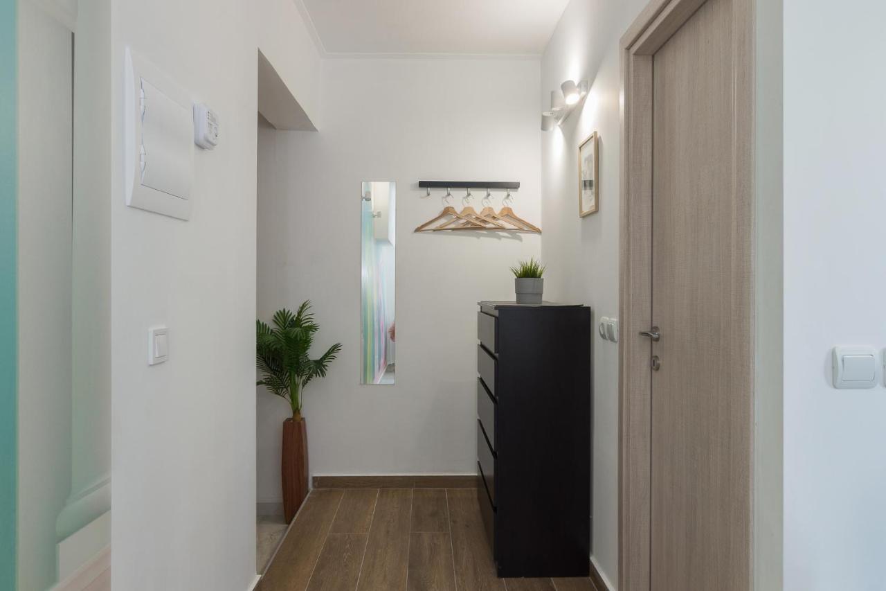 Aphrodite Apartment เอเธนส์ ภายนอก รูปภาพ
